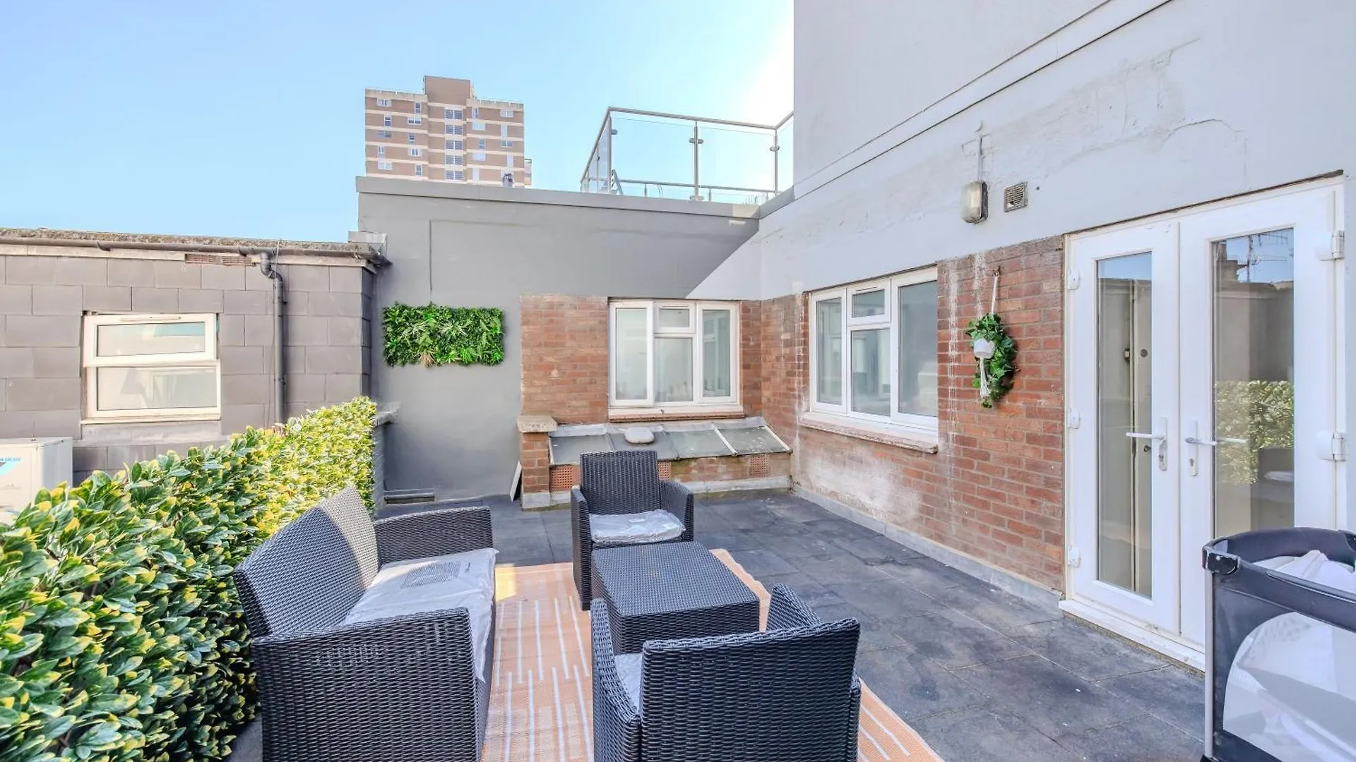 Central 2 Bedroom Flat With Roof Terrace I Next To Brighton Beach I Sleep 8 Guests 아파트